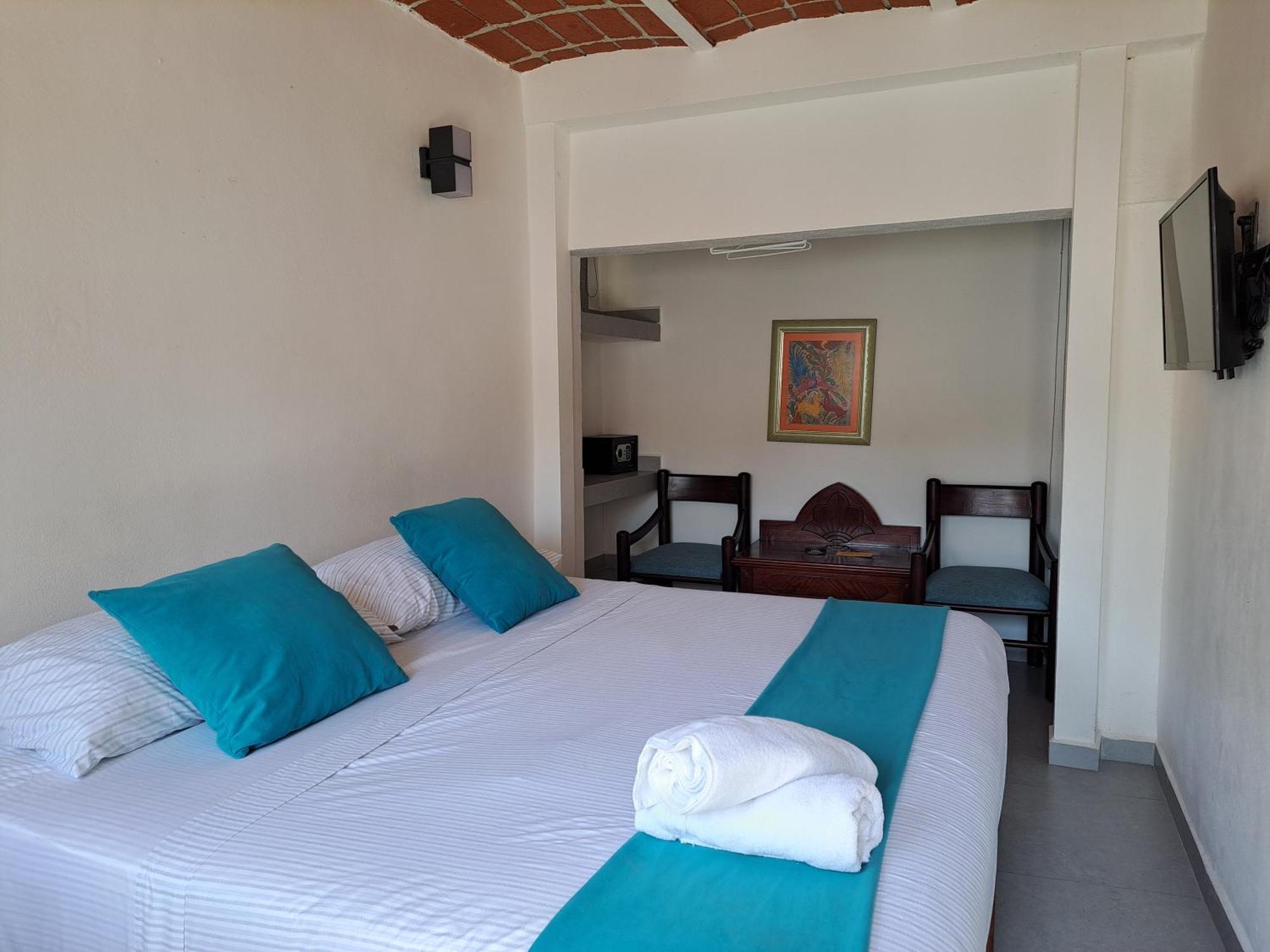 Hotel Diamante Саюлита Екстериор снимка